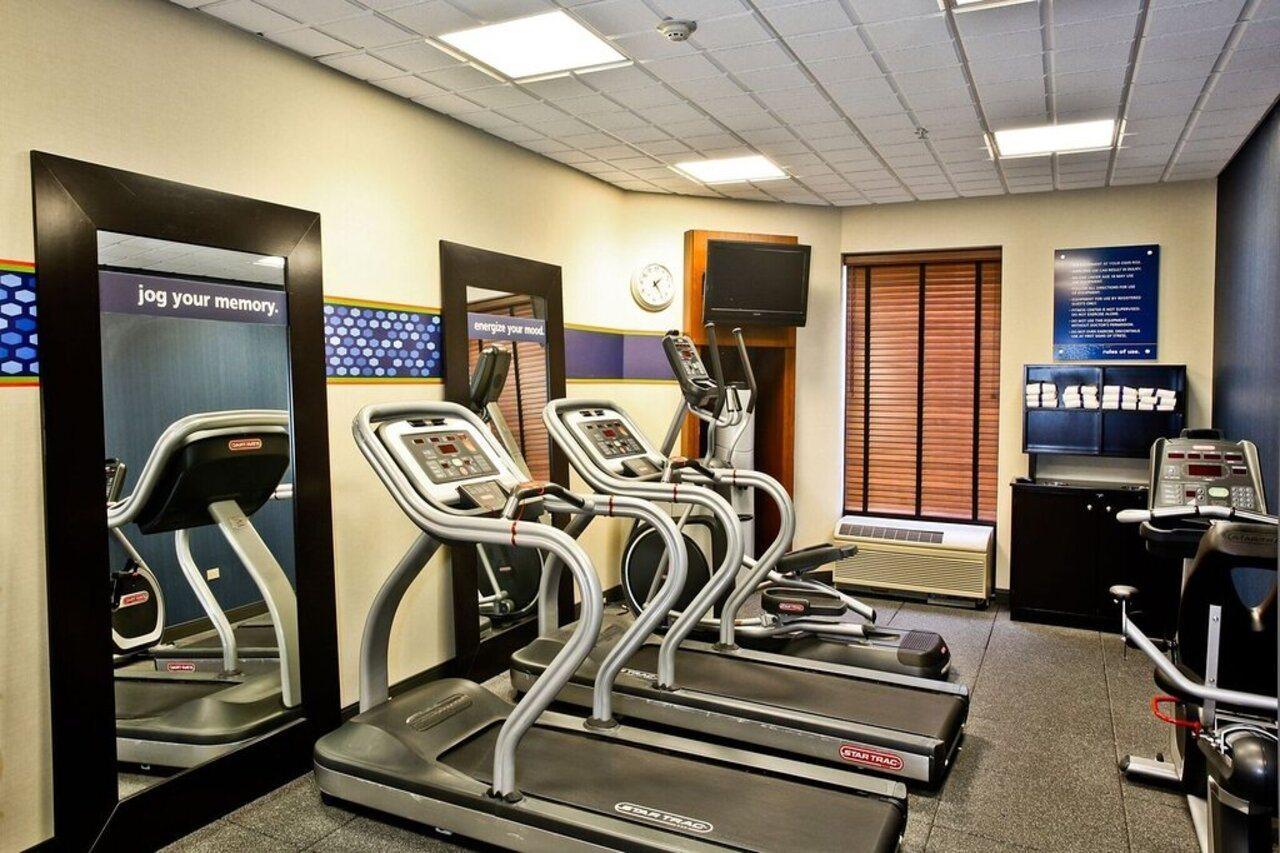 Hampton Inn Mchenry מראה חיצוני תמונה