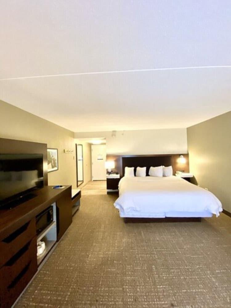 Hampton Inn Mchenry מראה חיצוני תמונה