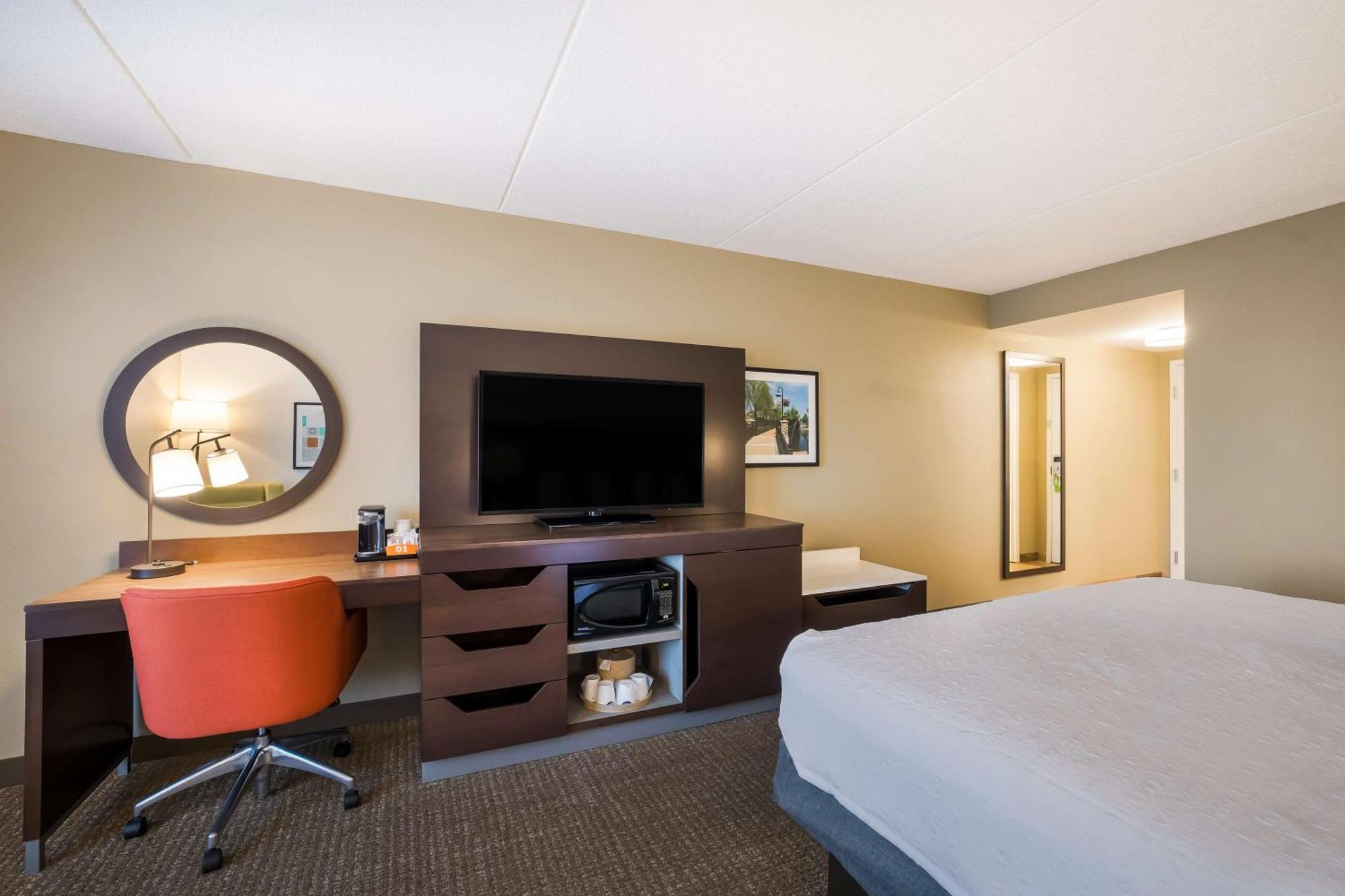 Hampton Inn Mchenry מראה חיצוני תמונה